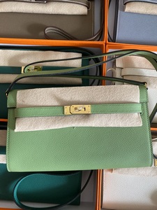 Hermes Handbags 264